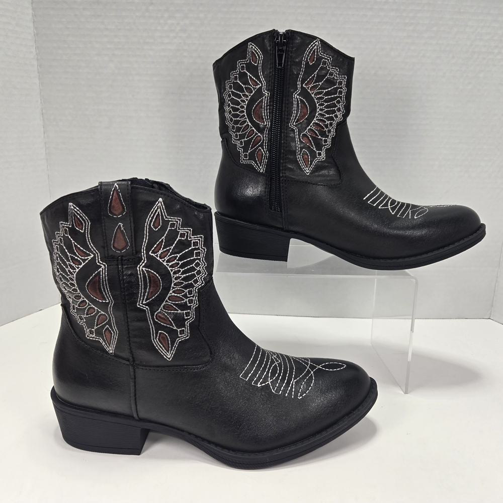 Coconuts By Matisse Bandera Black Western Embroidered Ankle Booties Boots Size 6